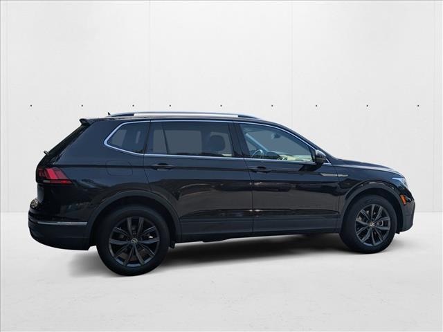 2024 Volkswagen Tiguan SE R-Line Black Sport photo 4