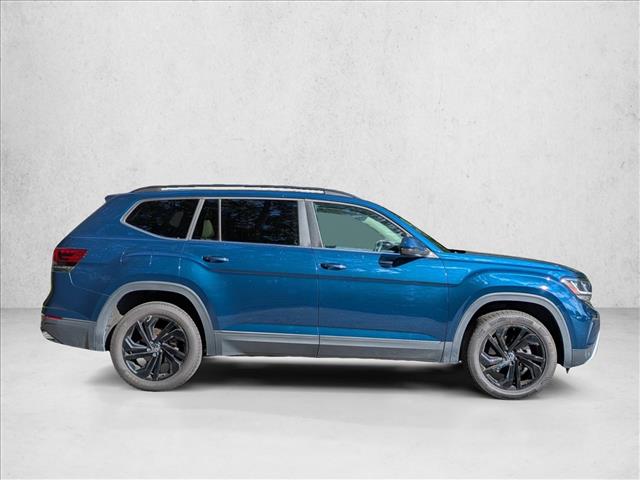 2022 Volkswagen Atlas SE Technology photo 3