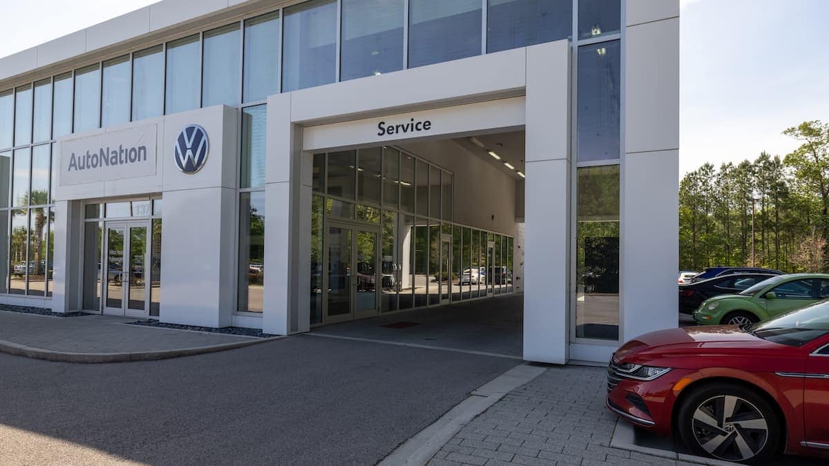 AutoNation Volkswagen Hilton Head Service Center entrance