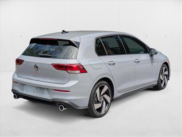2025 Volkswagen Golf GTI S photo 2