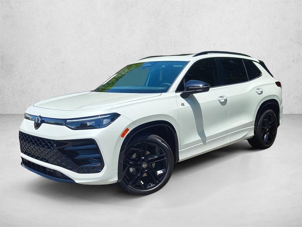 New 2026 Volkswagen Tiguan SE R-Line Black Sport Utility