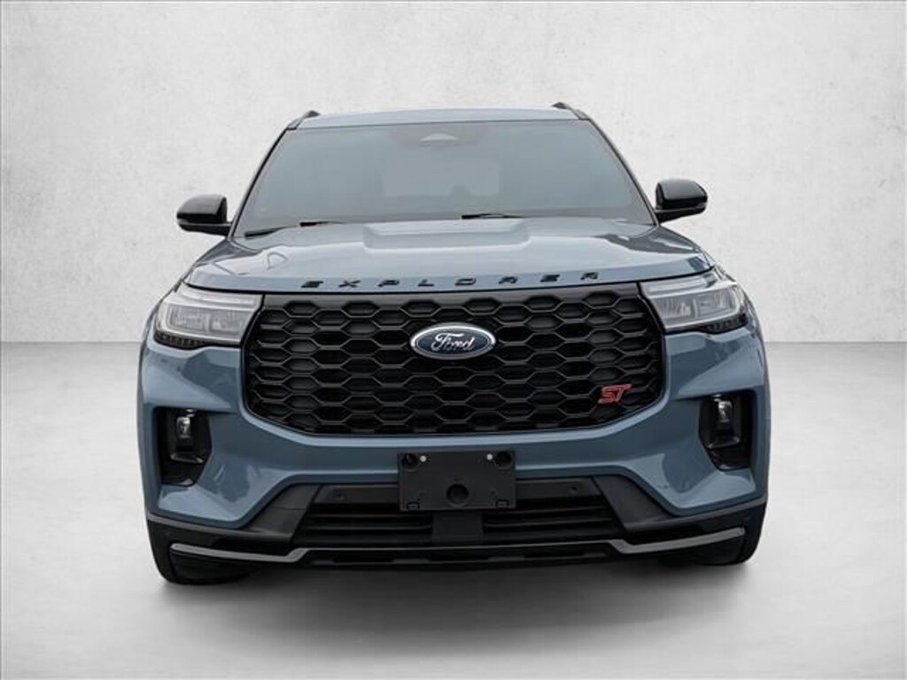 Used 2025 Ford Explorer ST Sport Utility