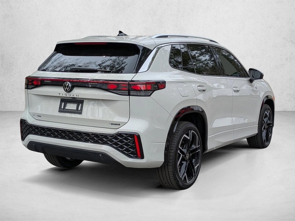 New 2026 Volkswagen Tiguan SEL R-Line Turbo Sport Utility