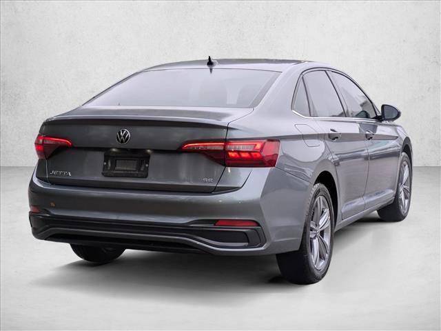 2023 Volkswagen Jetta SE photo 2