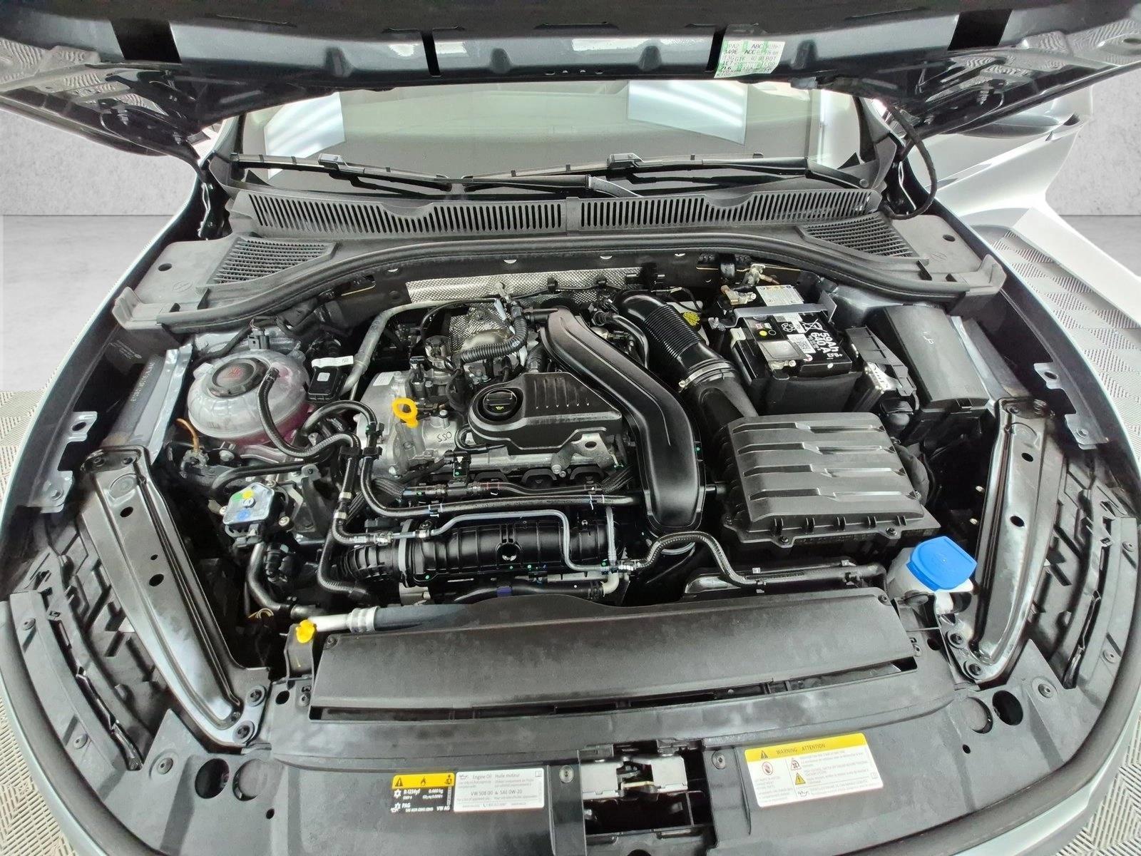 2025 Volkswagen Jetta SE - Photo 17
