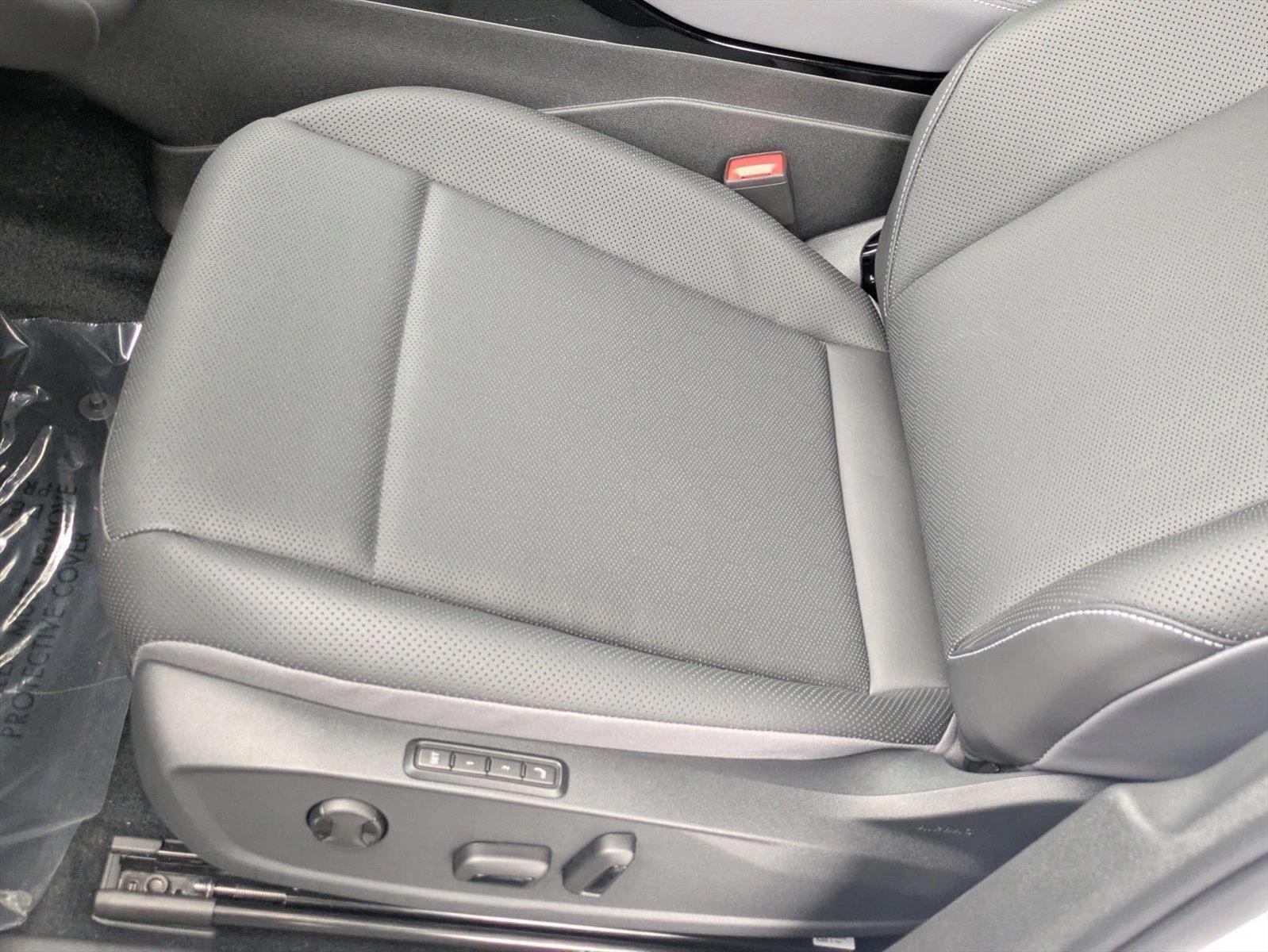 2025 Volkswagen ID.4 Pro Plus photo 4