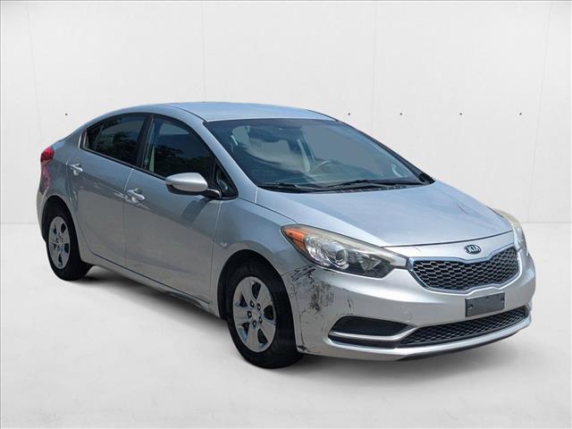 2016 Kia Forte LX photo 3