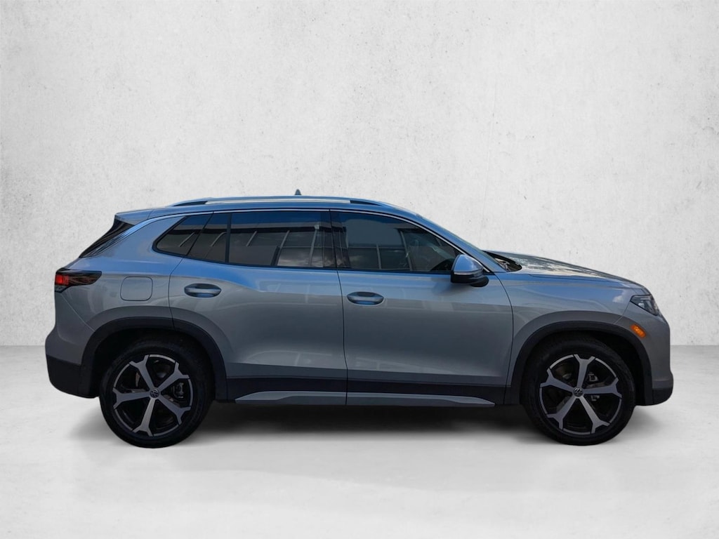 New 2026 Volkswagen Tiguan SE Sport Utility
