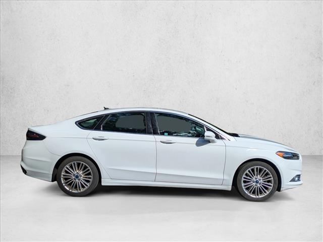 2014 Ford Fusion SE photo 3