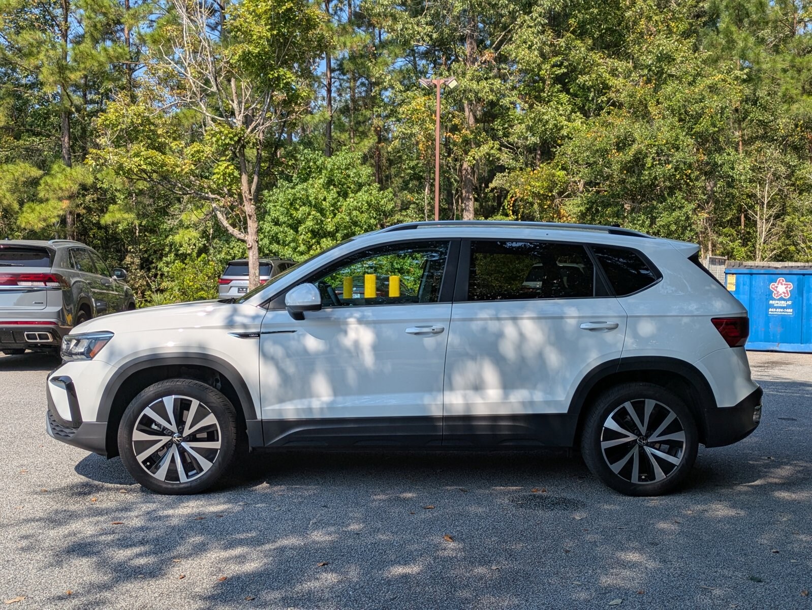2018 Volkswagen Atlas V6 SE photo 2