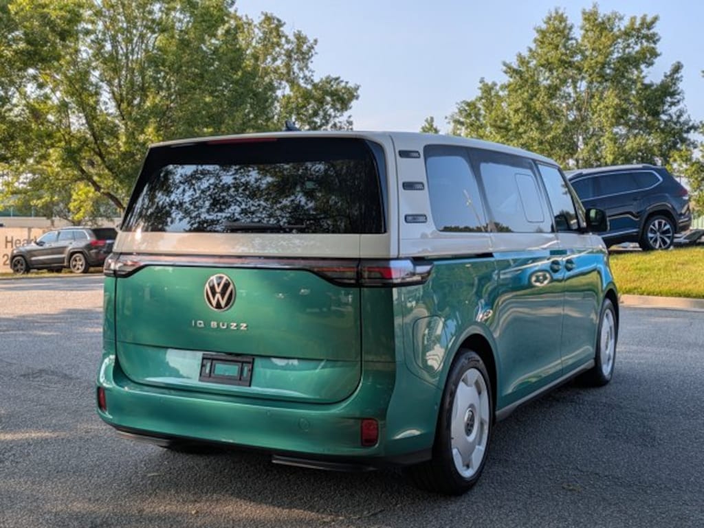New 2025 Volkswagen ID. Buzz 1st Edition Mini-van Passenger