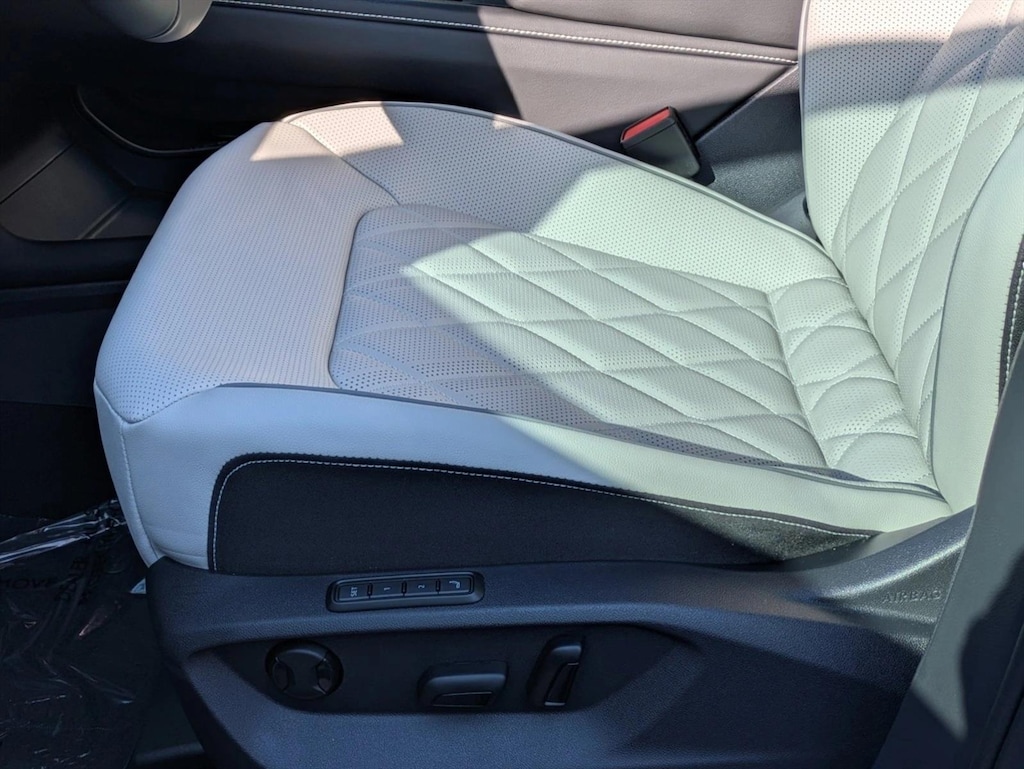 New 2026 Volkswagen Atlas Cross Sport 2.0T SEL Premium R-Line Sport Utility