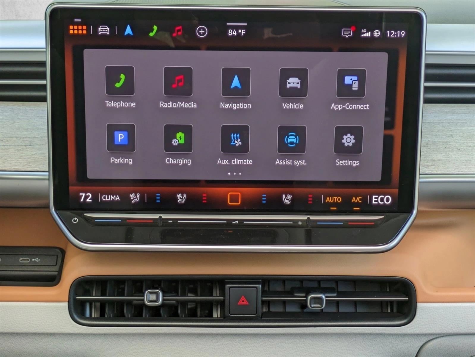 2025 Volkswagen ID. Buzz 1st Edition - Photo 12