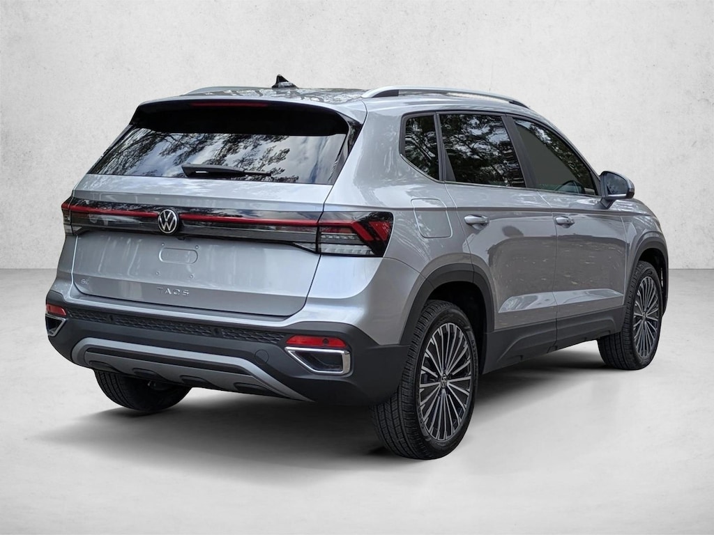 New 2026 Volkswagen Taos SE Sport Utility