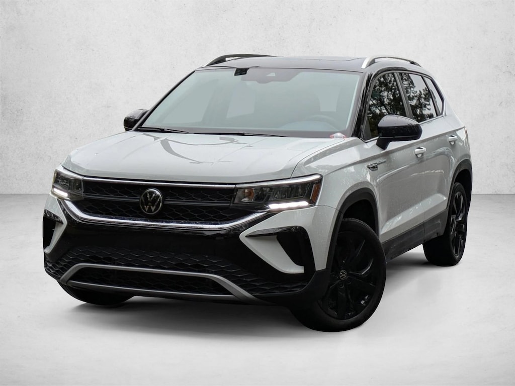 Used 2024 Volkswagen Taos SE Sport Utility