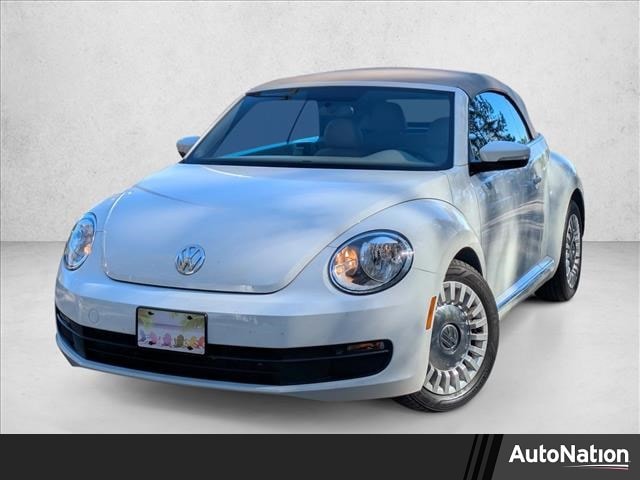2014 Volkswagen Beetle 1.8's photo