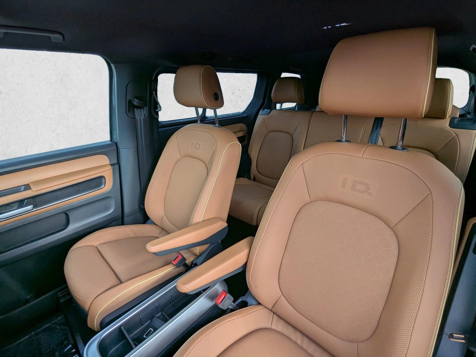 2025 Volkswagen ID. Buzz PRO S - Photo 10