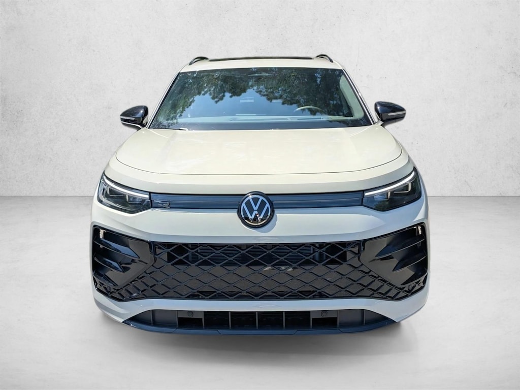 New 2026 Volkswagen Tiguan SE R-Line Black Sport Utility