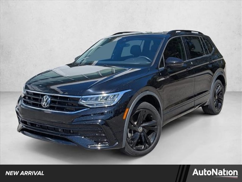 Used 2023 Volkswagen Tiguan SE R-Line Black Sport Utility