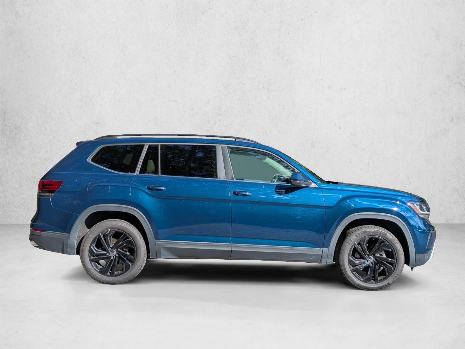 2022 Volkswagen Atlas SE Technology photo 4