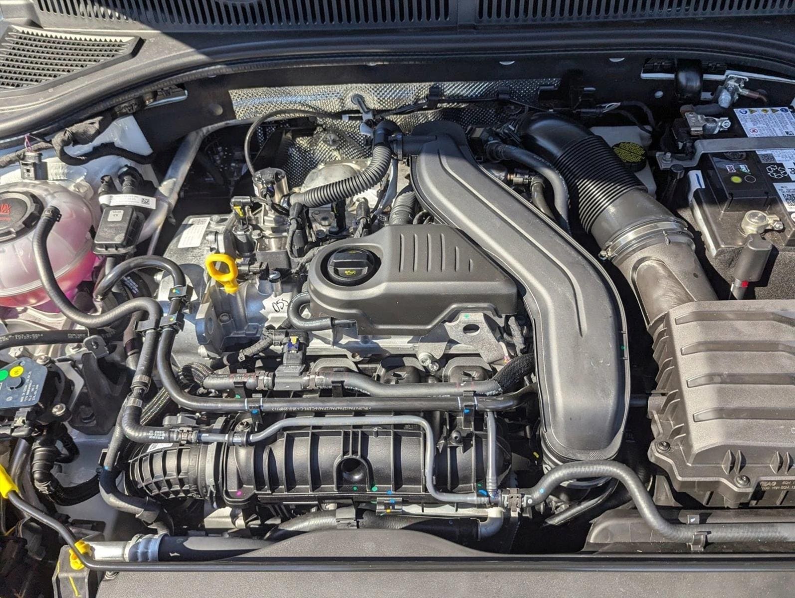 2026 Volkswagen Jetta Sport - Photo 15