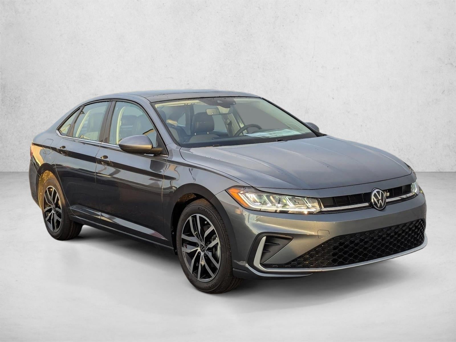 2026 Volkswagen Jetta SE - Photo 6
