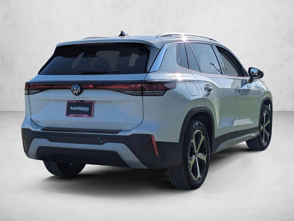 New 2026 Volkswagen Tiguan SE Sport Utility