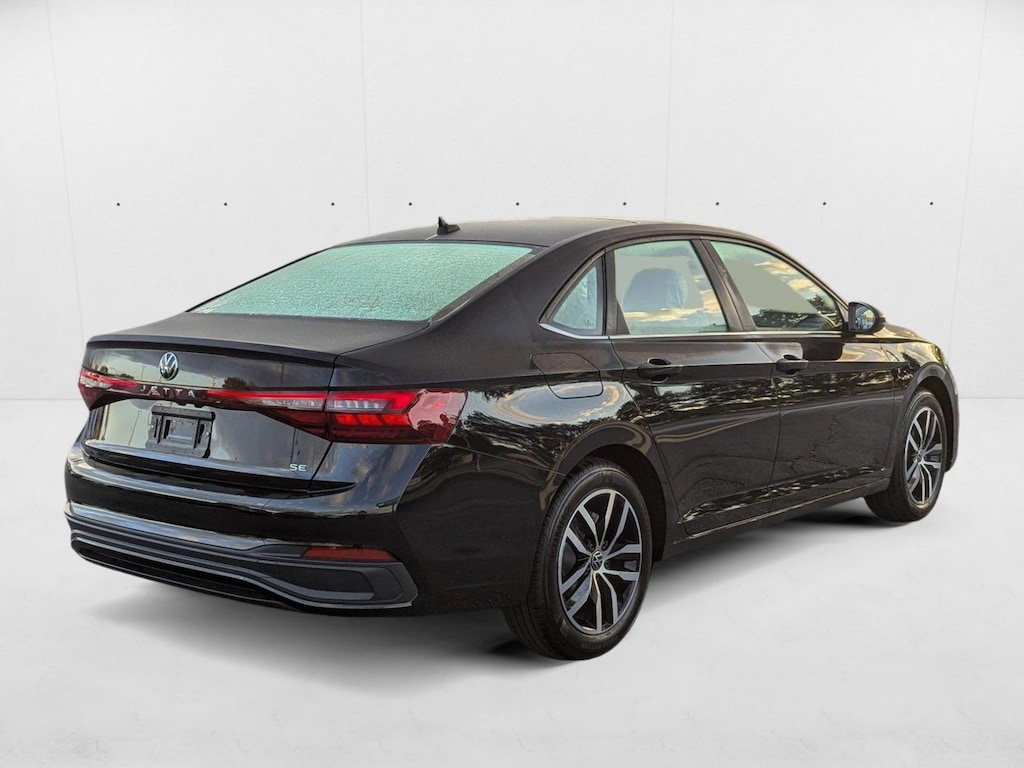 New 2025 Volkswagen Jetta SE 4dr Car