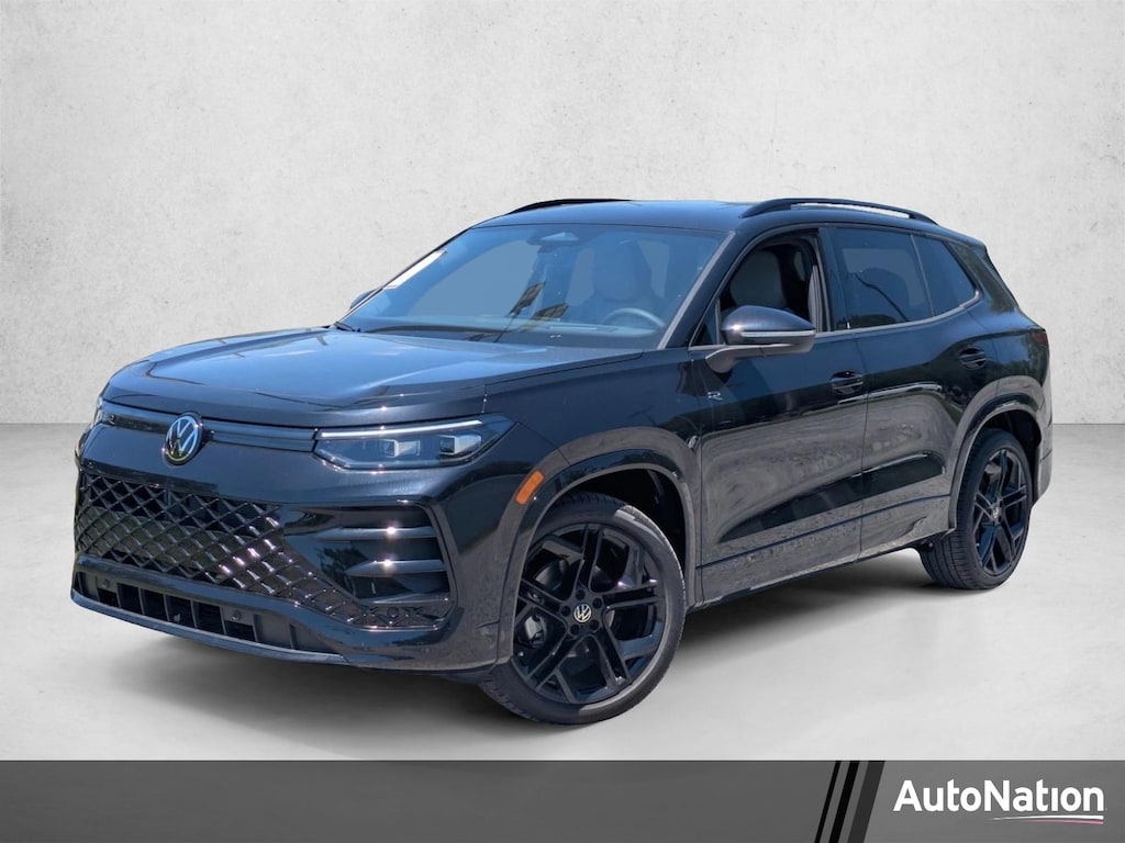 New 2026 Volkswagen Tiguan SE R-Line Black Sport Utility