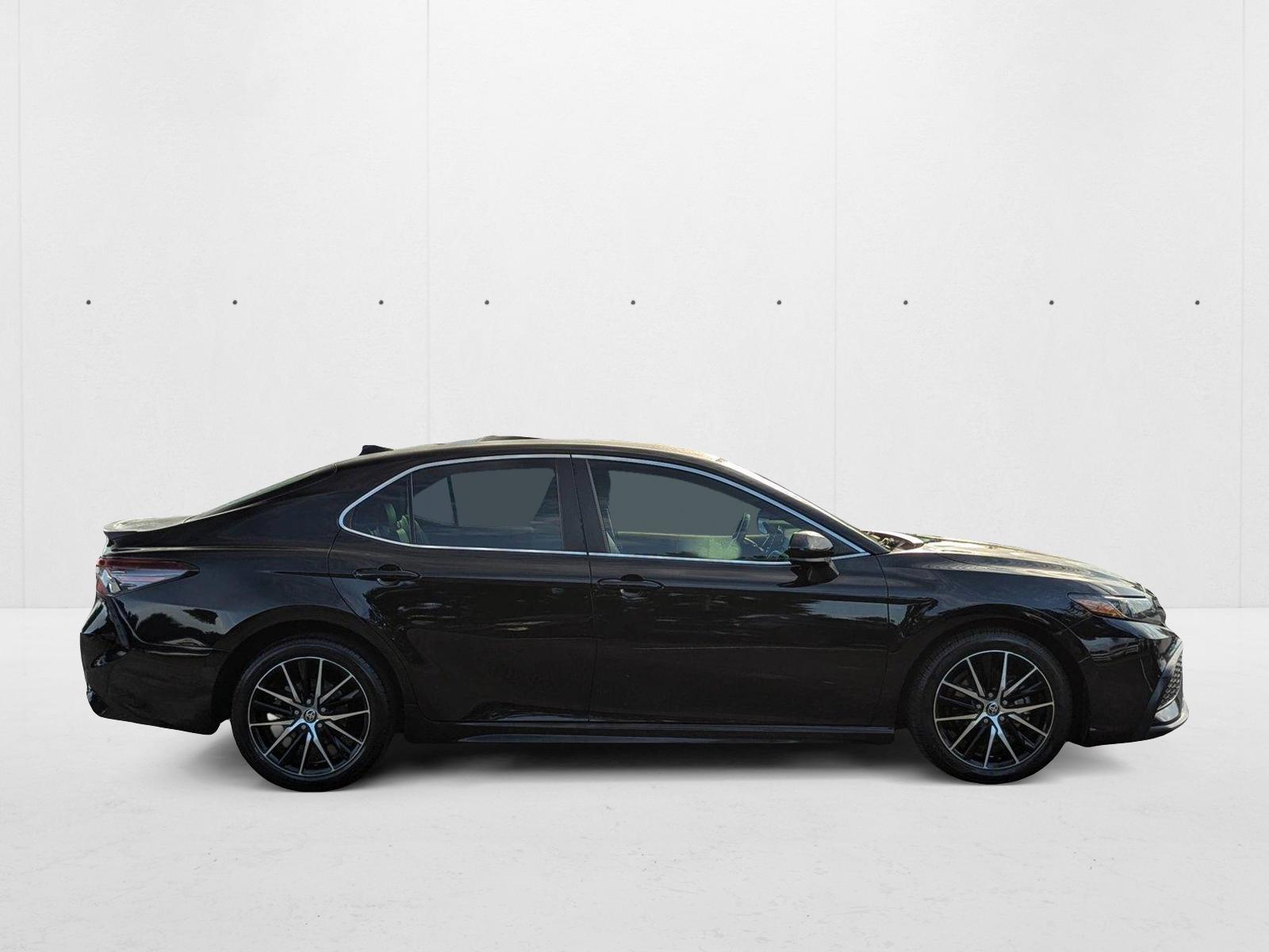 Image of Used 2021 Toyota Camry SE