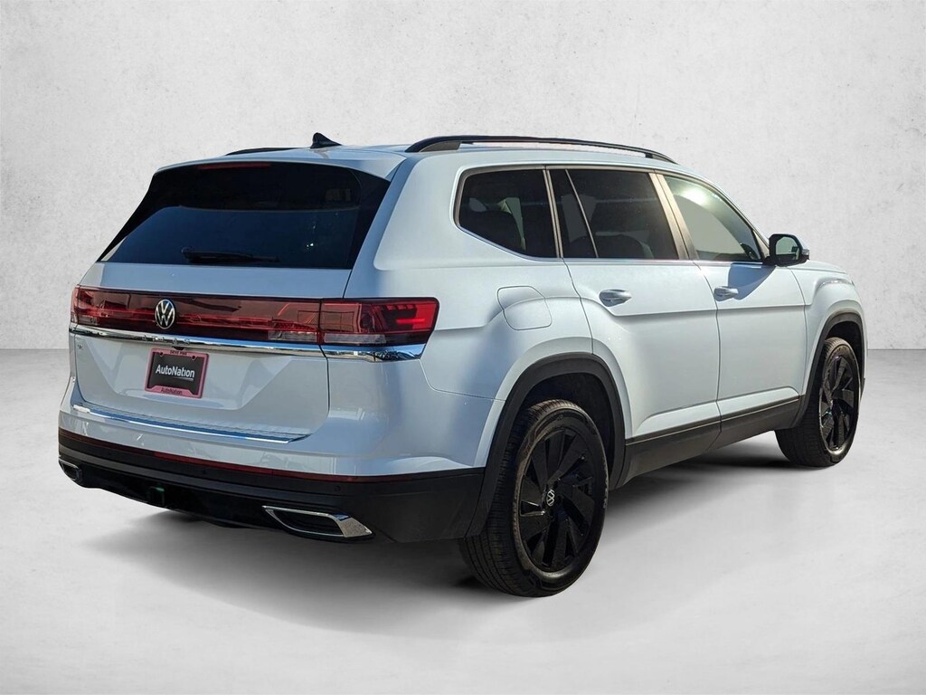 New 2026 Volkswagen Atlas 2.0T SE w/Technology Sport Utility