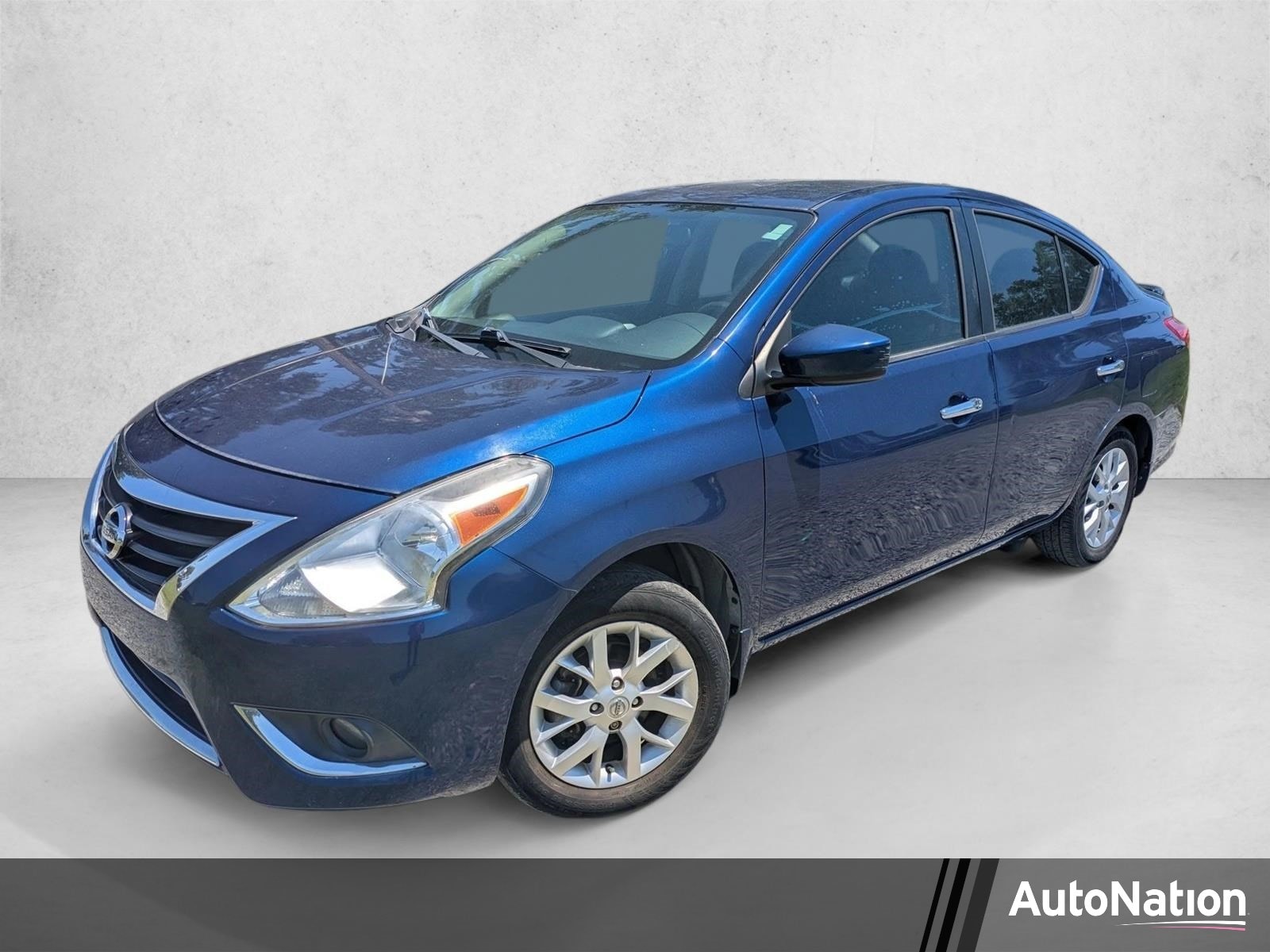 2018 Nissan Versa 1.6 SV CVT's photo