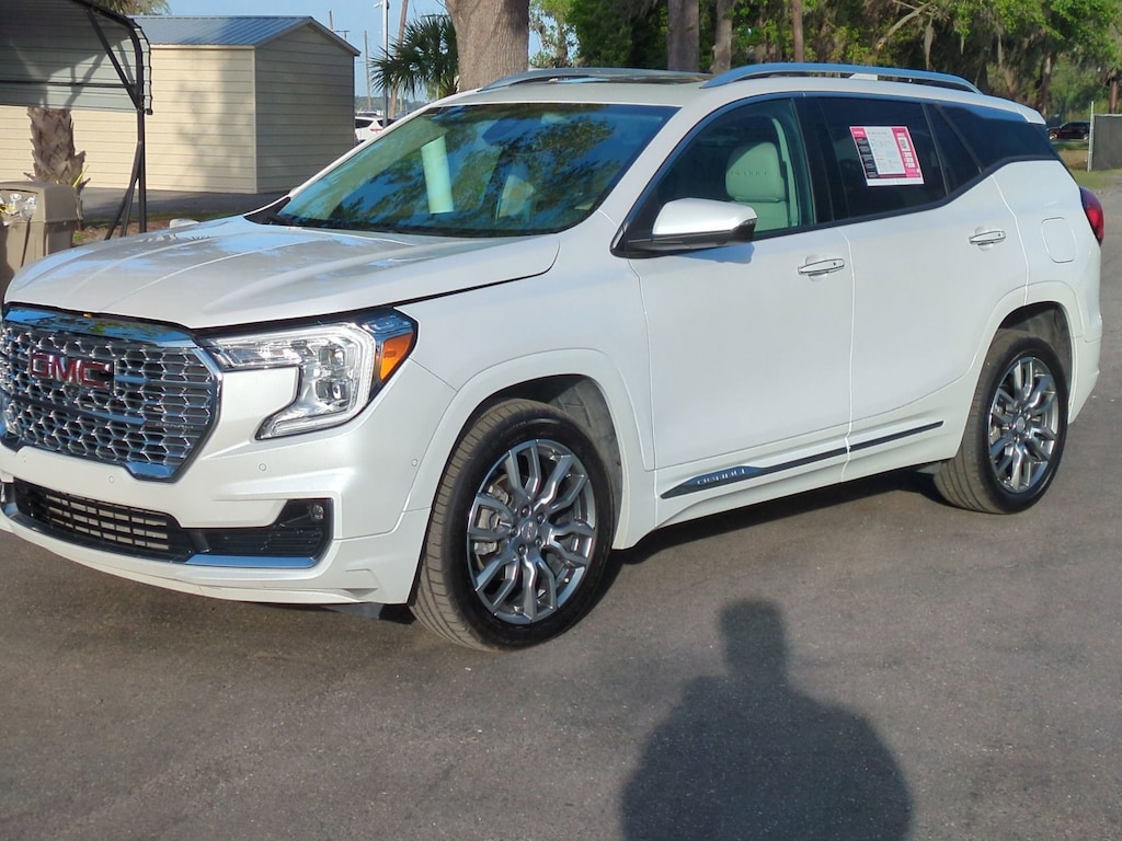 Used 2023 GMC Terrain Denali Sport Utility
