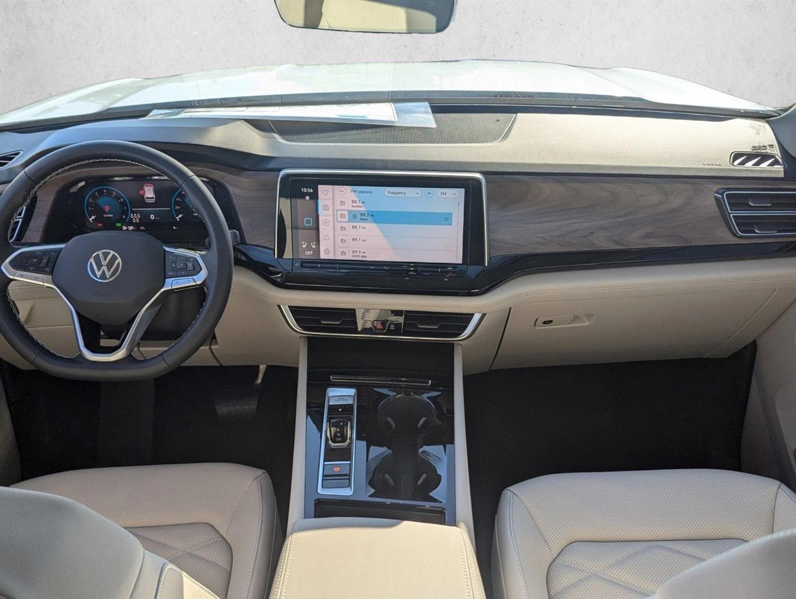 2026 Volkswagen Atlas SE w/Tech - Photo 13