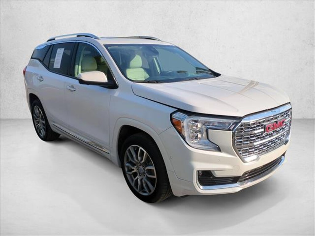 Used 2023 GMC Terrain Denali Sport Utility