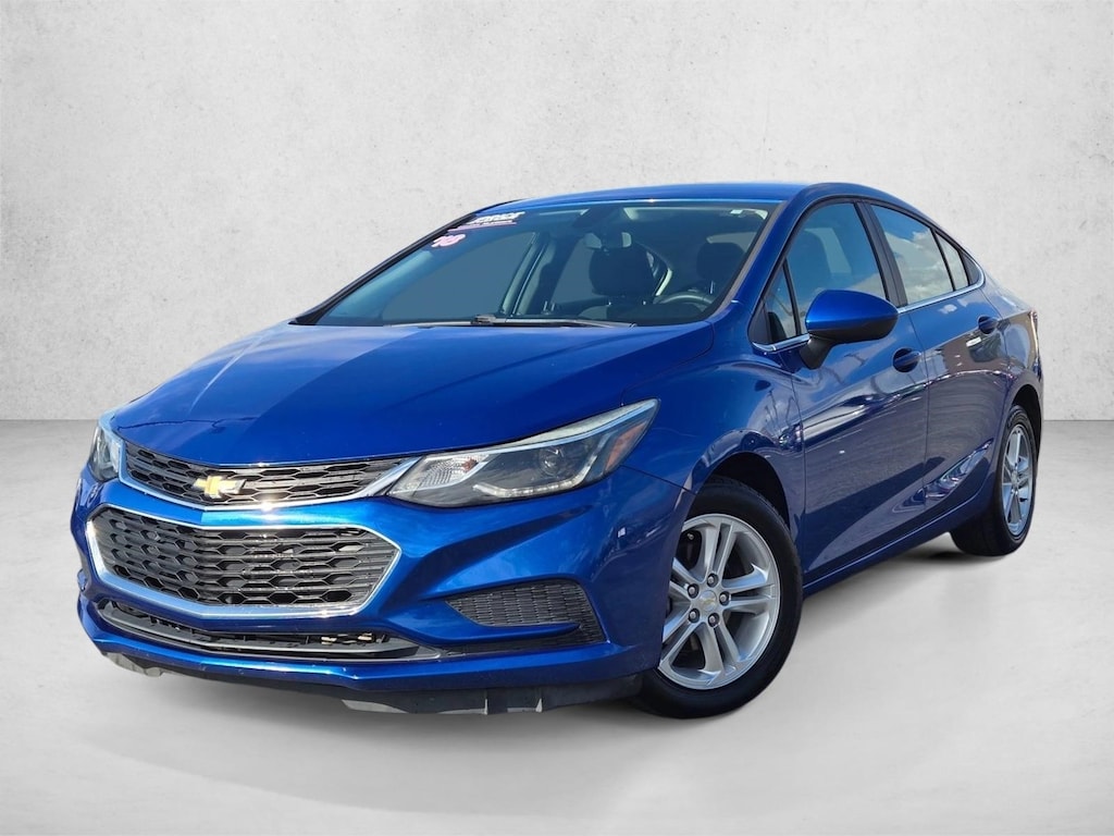 Used 2018 Chevrolet Cruze LT 4dr Car