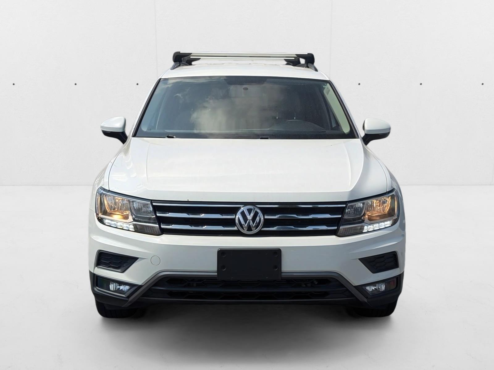 2018 Volkswagen Tiguan S photo 2