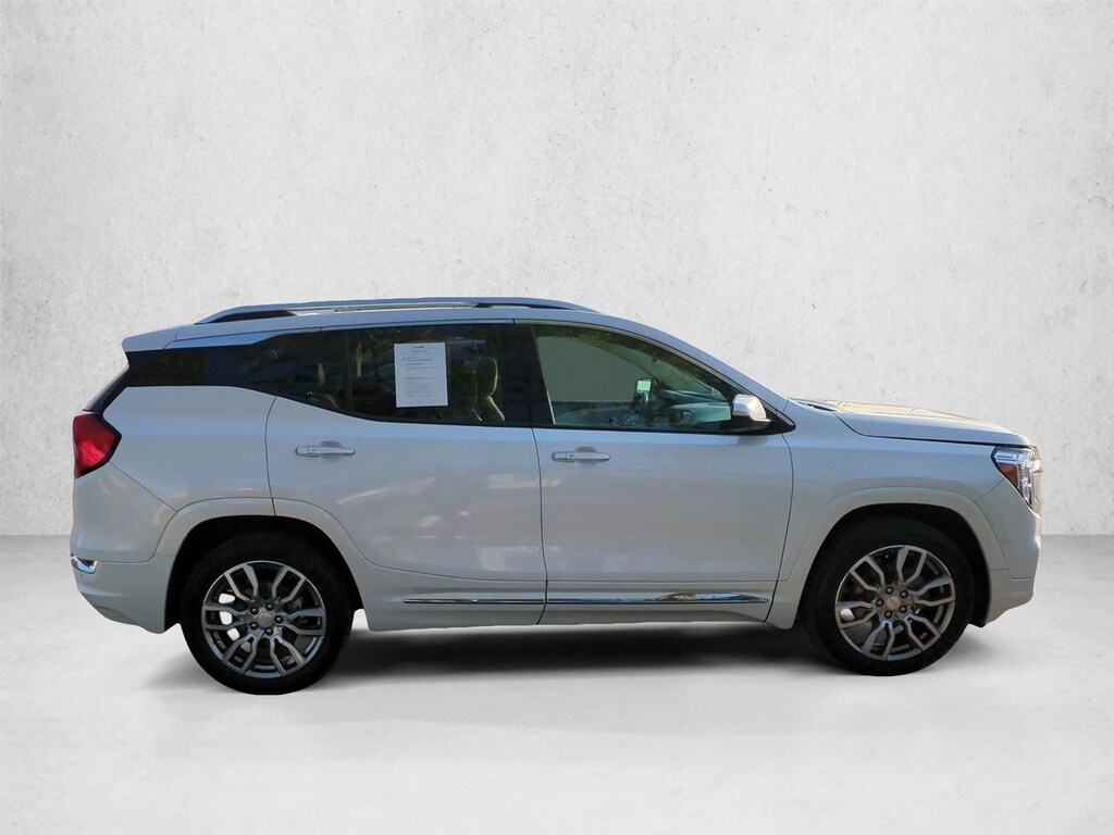 Used 2023 GMC Terrain Denali Sport Utility