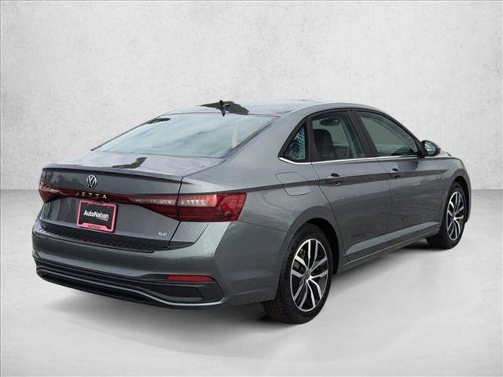 New 2026 Volkswagen Jetta SE 4dr Car