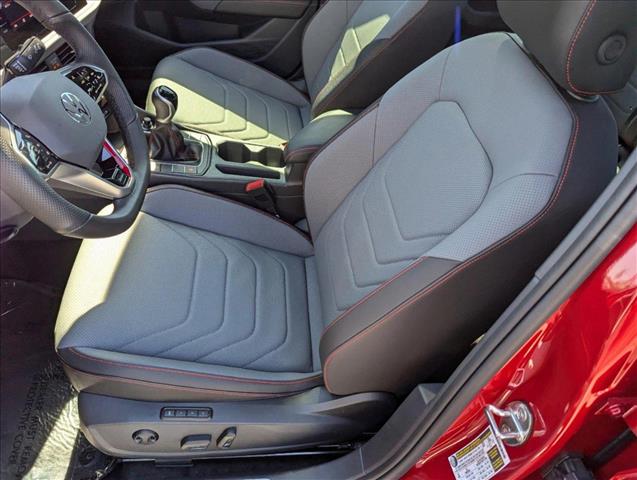 2025 Volkswagen Jetta GLI Autobahn photo 4