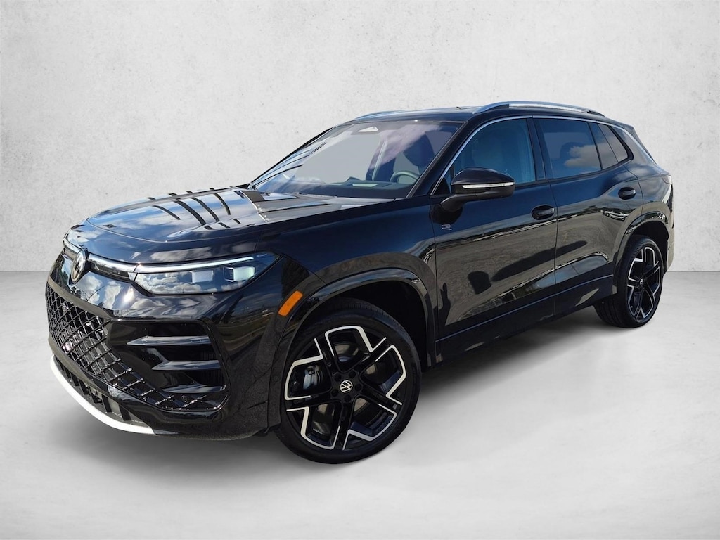 New 2026 Volkswagen Tiguan SEL R-Line Turbo Sport Utility