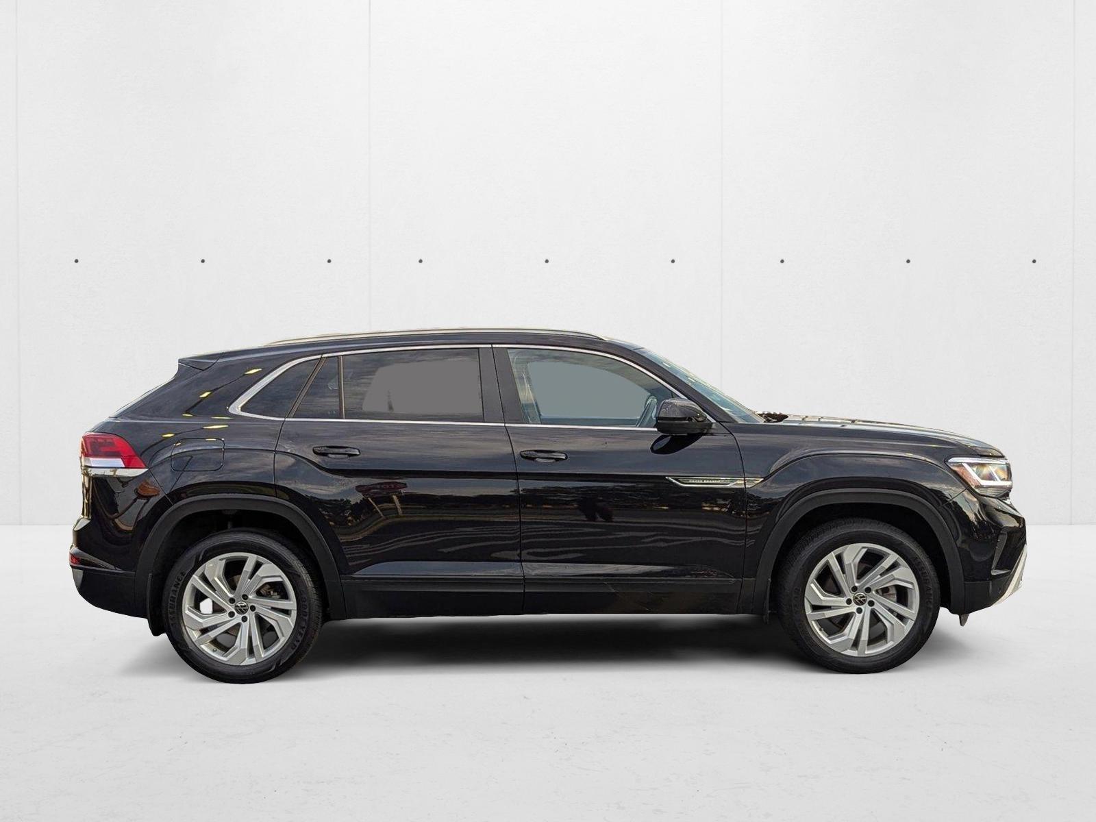2021 Volkswagen Atlas Cross Sport V6 SEL photo 4