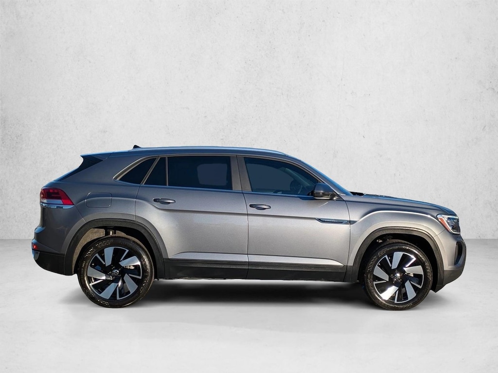 Used 2024 Volkswagen Atlas Cross Sport 2.0T SE w/Technology Sport Utility