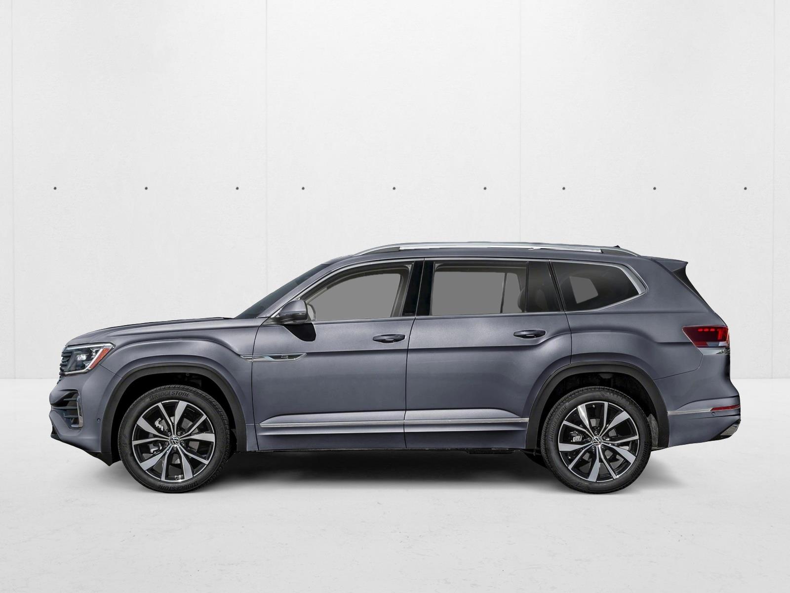 2026 Volkswagen Atlas SEL Premium R-Line photo 2