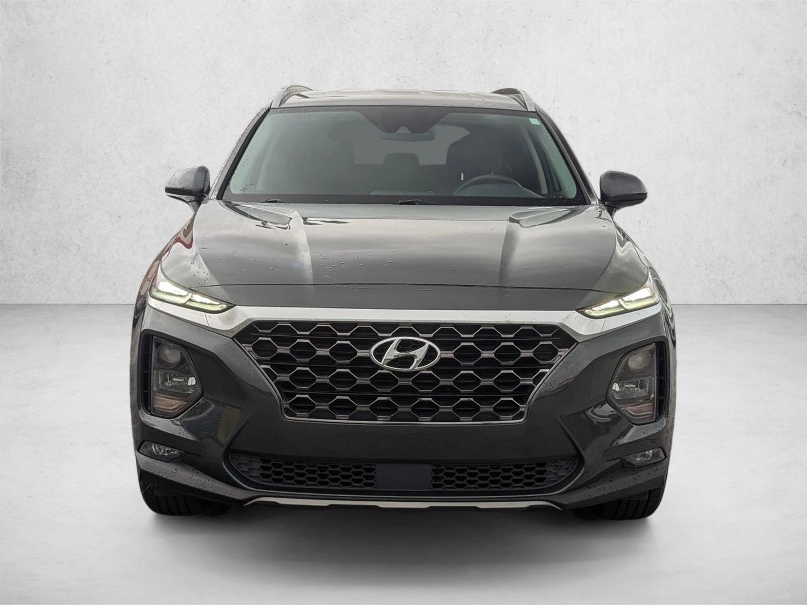 2020 Hyundai Santa Fe SEL Sport photo 2