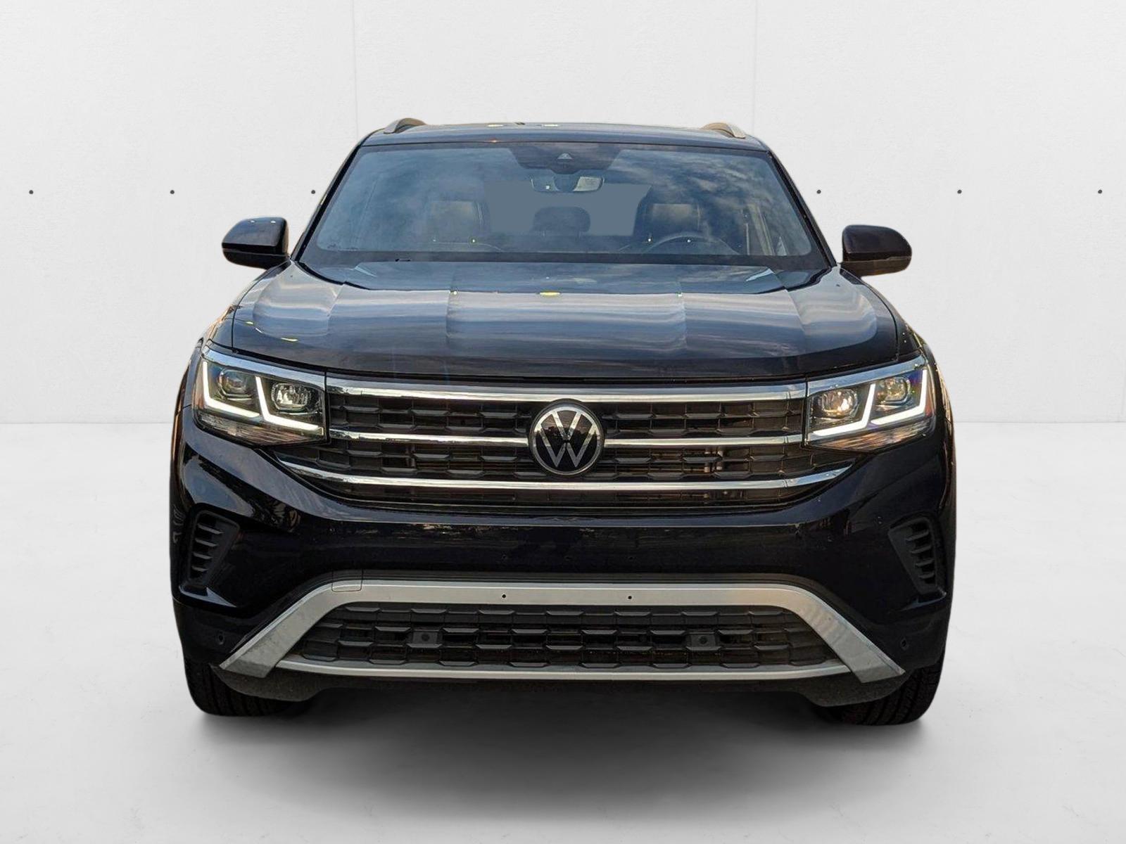 2021 Volkswagen Atlas Cross Sport V6 SEL photo 2