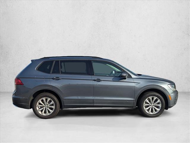 2020 Volkswagen Tiguan S photo 2