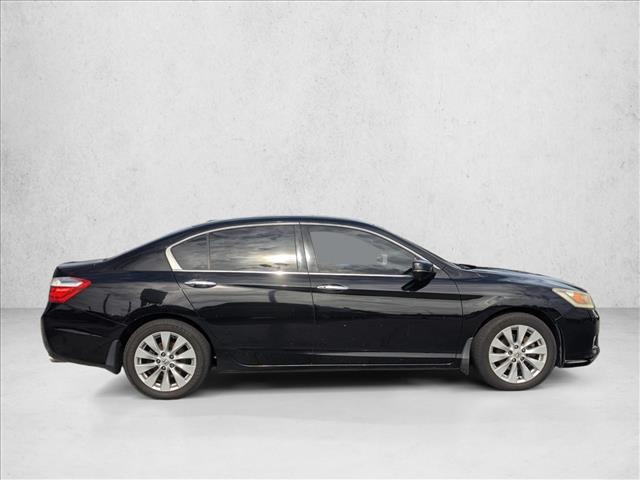 2015 Honda Accord Touring photo 3