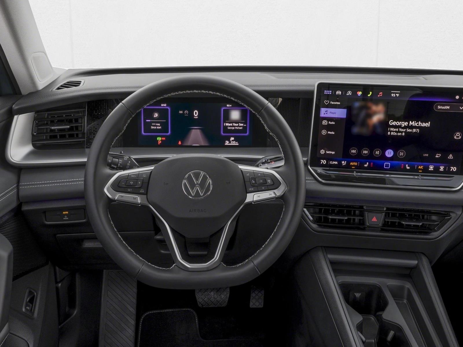 2026 Volkswagen Tiguan SE Sport photo 4