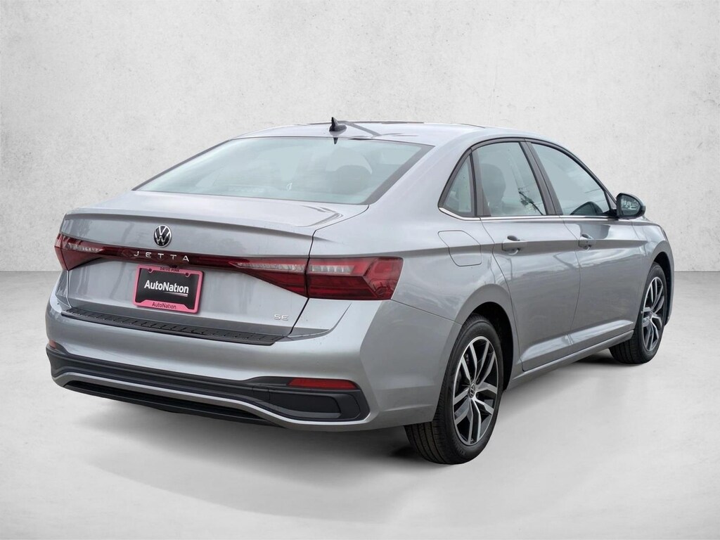 New 2026 Volkswagen Jetta SE 4dr Car